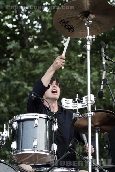 SECRET CHIEFS 3 - 2010-06-05 - PARIS - Parc de la Villette - 